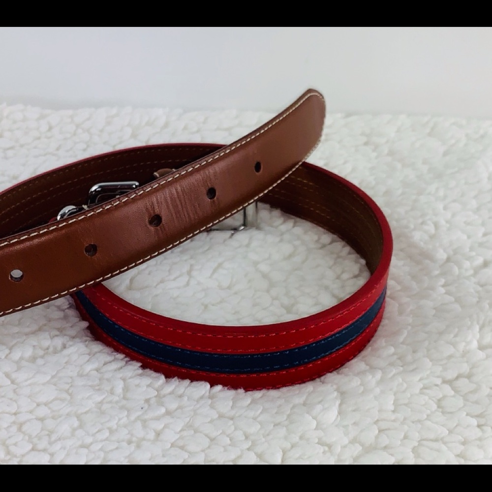 Coach leather dog collar with charm. Brand New XL. - Picture 2 of 3